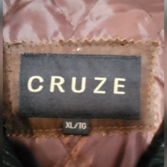 Leather bomber jacket - Picture 3 of 4